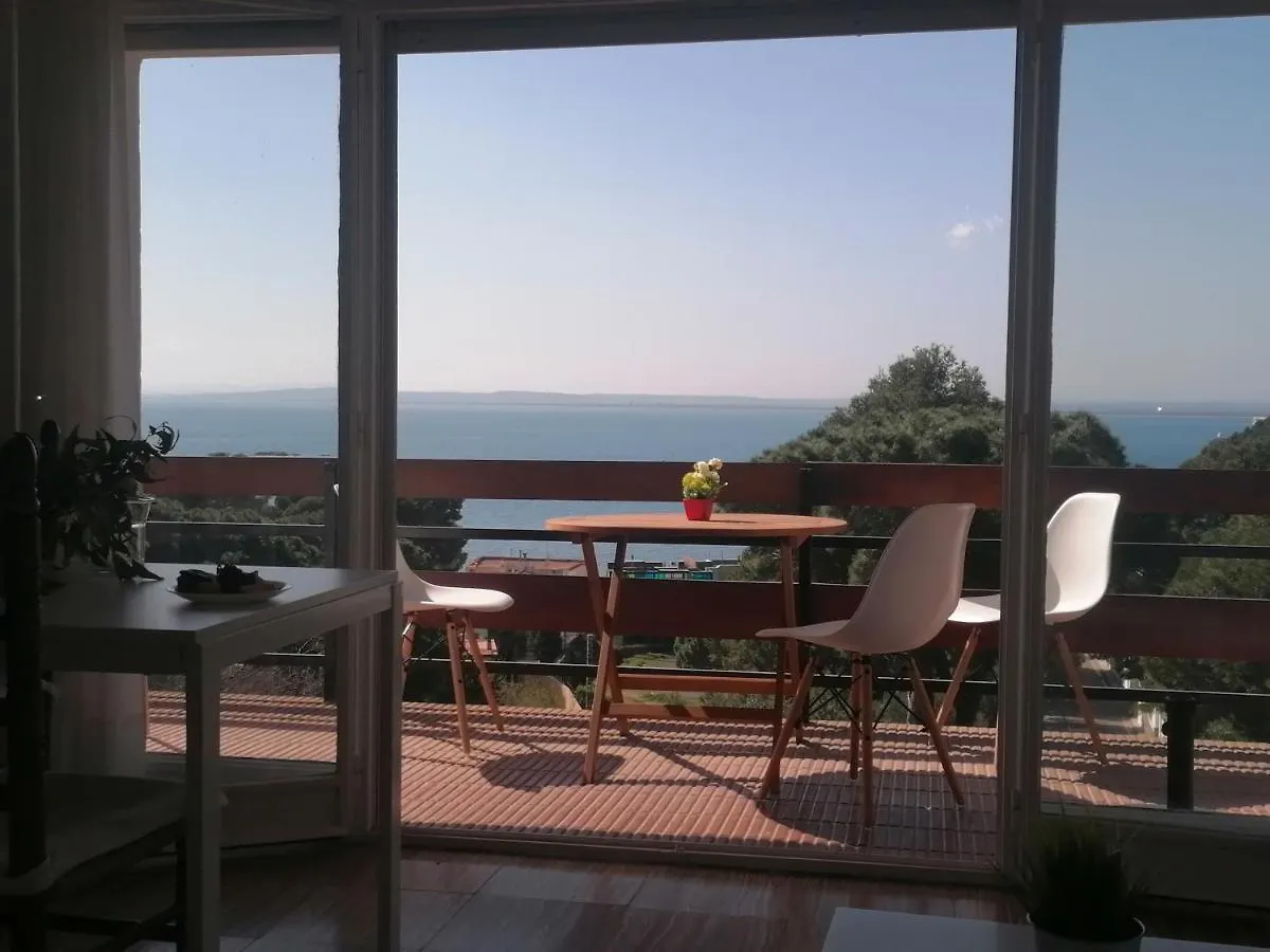 Canyelles Apartament Roses Apartment