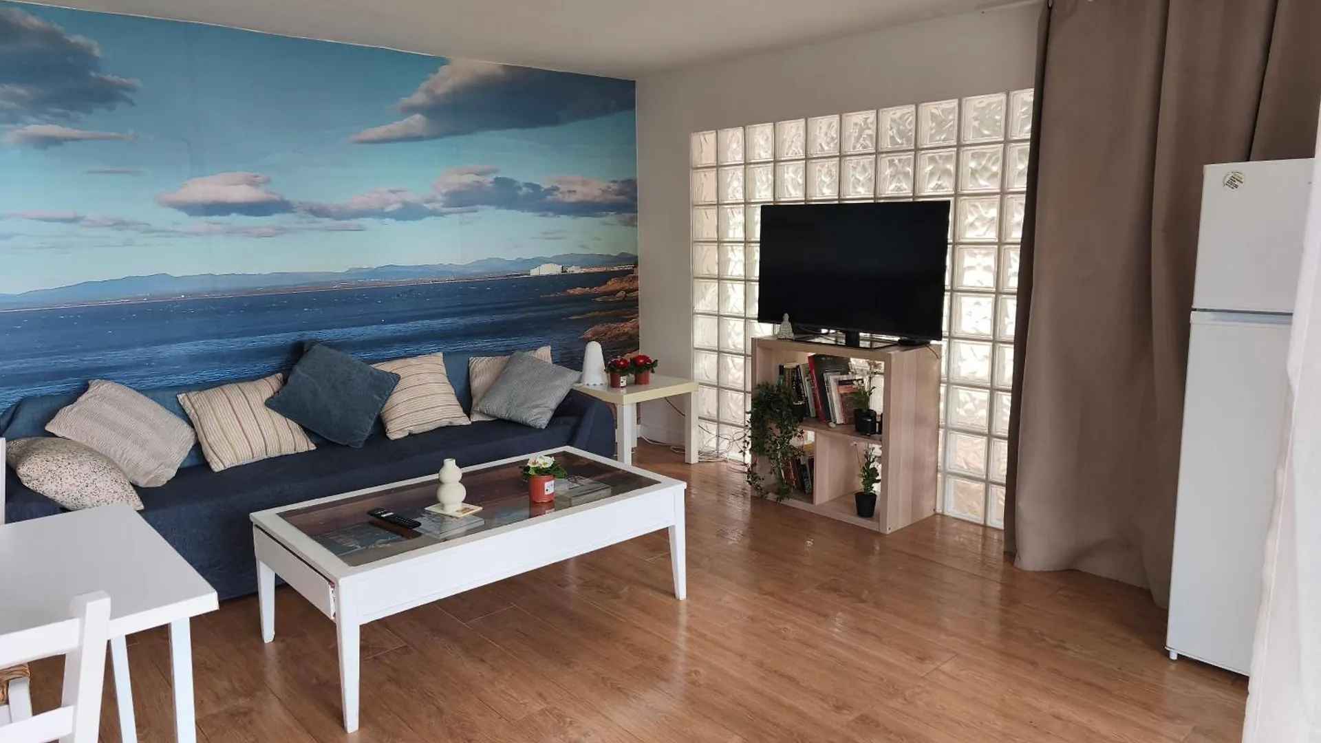 Canyelles Apartament Roses Apartment