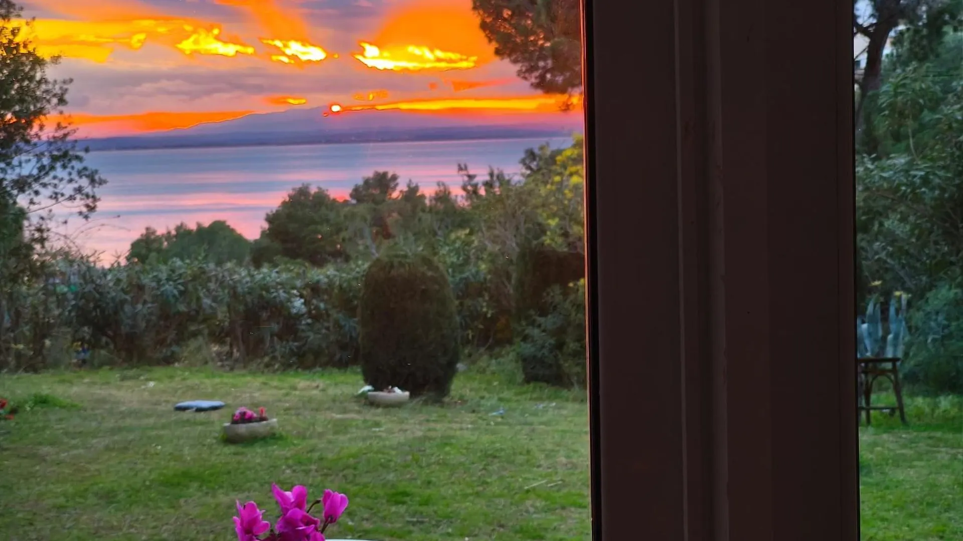Canyelles Apartament Ρόζες